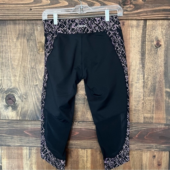 Calvin Klein Performance w/Mesh on Leg - Picture 2 of 6